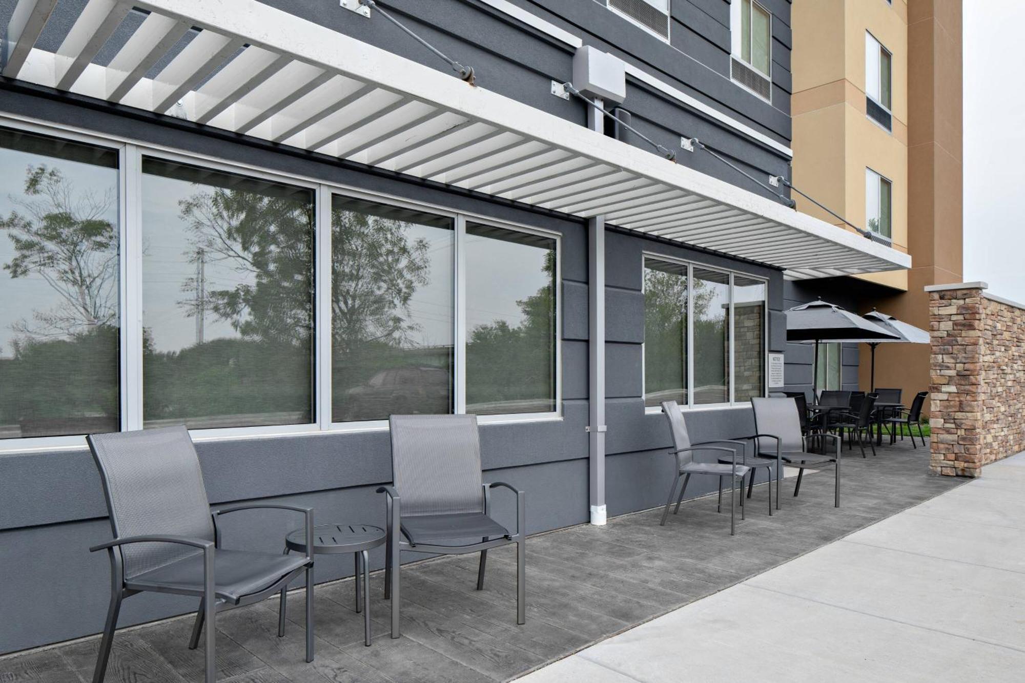 Fairfield Inn & Suites By Marriott Lake Geneva Exterior foto